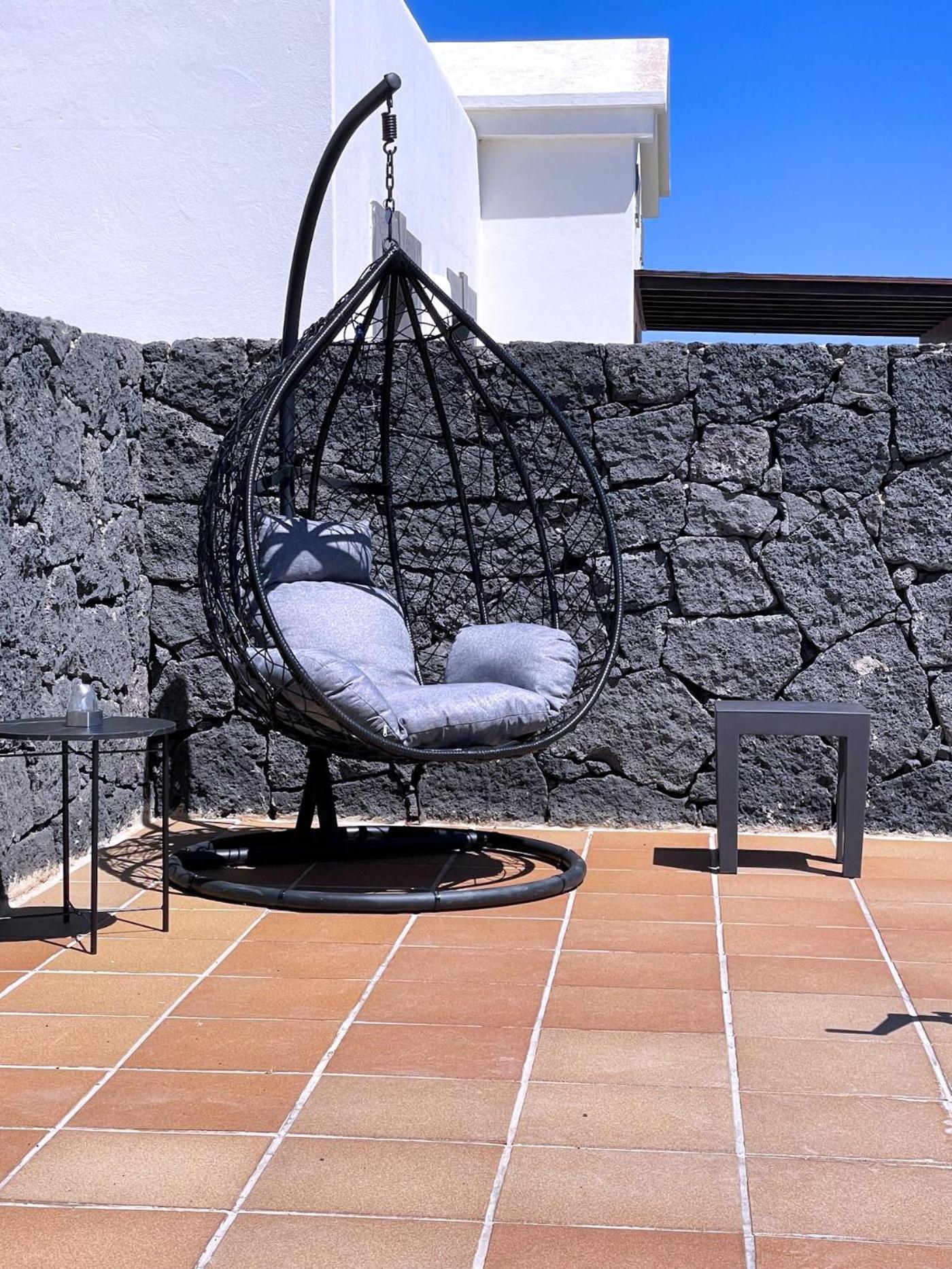 Villa Casa Karoline With A Sunny Terrace, Heated Pool, Comfort And Privacy In A Quiet Neighborhood Playa Blanca  Exterior photo